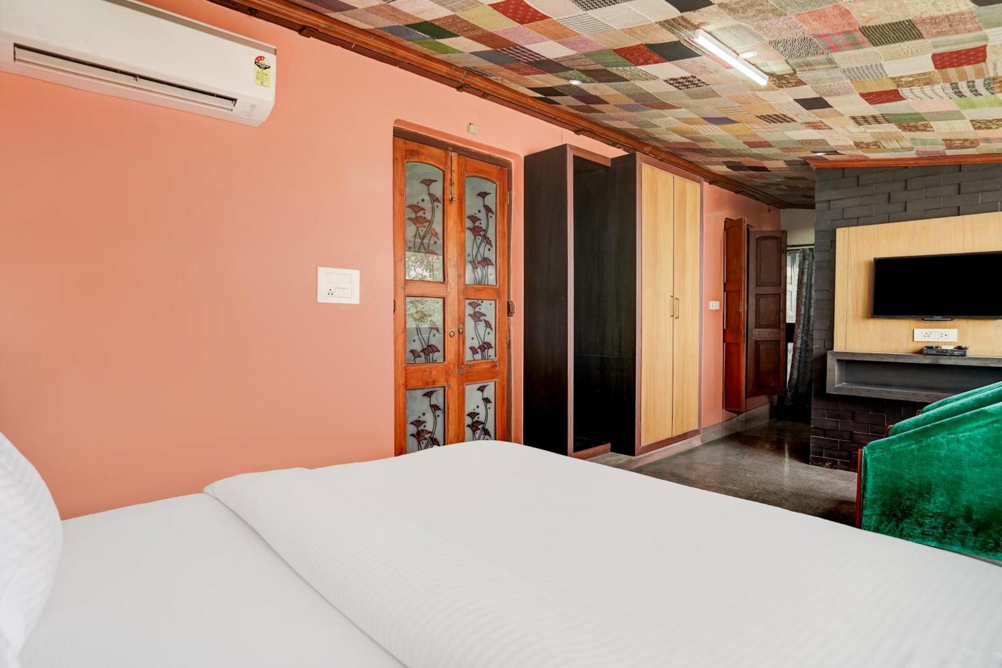 Palette Heritage Scindia Ghat 바라나시 외부 사진